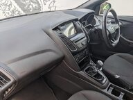 Ford Focus ST-LINE 14