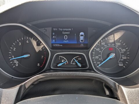 Ford Focus ST-LINE 34