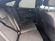 Ford Focus ST-LINE 17