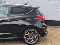Ford Fiesta ST-3 6