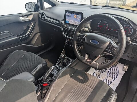 Ford Fiesta ST-3 12