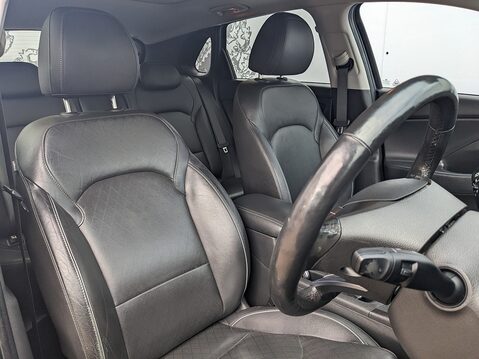 Hyundai i30 T-GDI PREMIUM SE 15