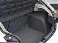 SEAT Ibiza TSI FR TECHNOLOGY 28