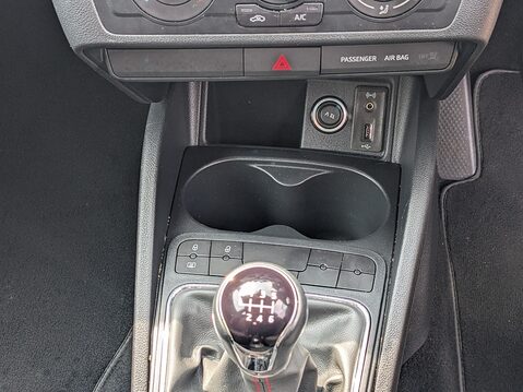 SEAT Ibiza TSI FR TECHNOLOGY 22