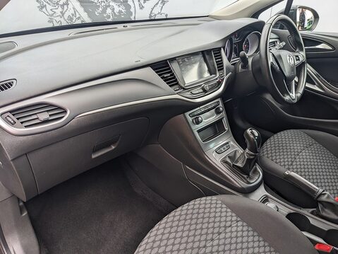 Vauxhall Astra TECH LINE NAV ECOTEC S/S 21
