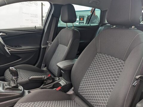 Vauxhall Astra TECH LINE NAV ECOTEC S/S 20