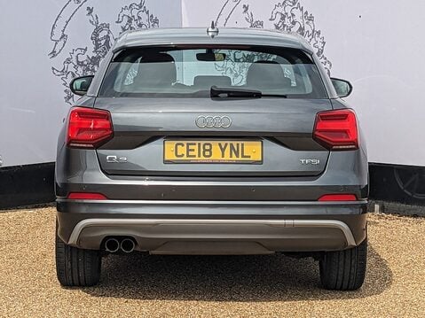 Audi Q2 TFSI S LINE 8