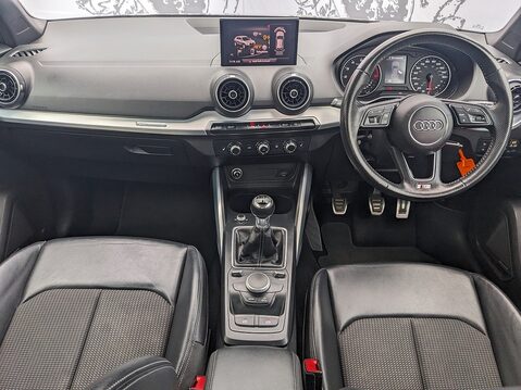 Audi Q2 TFSI S LINE 19