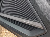 Audi Q2 TFSI S LINE 25