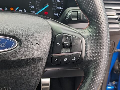 Ford Focus ST-LINE X 16
