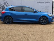 Ford Focus ST-LINE X 10