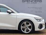 Audi A3 SPORTBACK TFSI S LINE MHEV 8