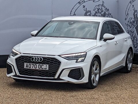 Audi A3 SPORTBACK TFSI S LINE MHEV 3