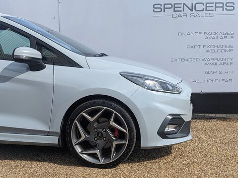 Ford Fiesta ST-3 11