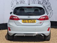 Ford Fiesta ST-3 8