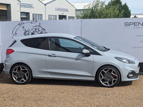 Ford Fiesta ST-3 10