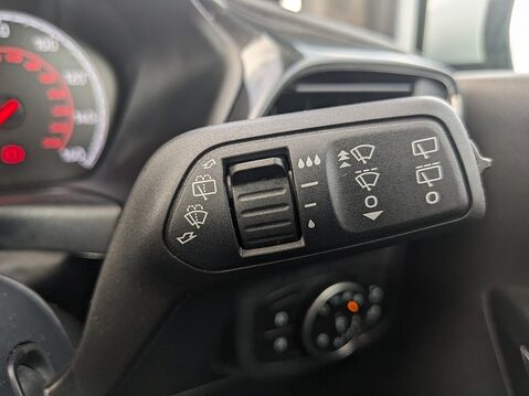 Ford Fiesta ST-3 29