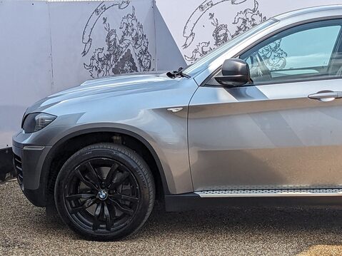 BMW X6 M50D 5
