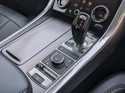 Land Rover Range Rover Sport SDV6 HSE 30