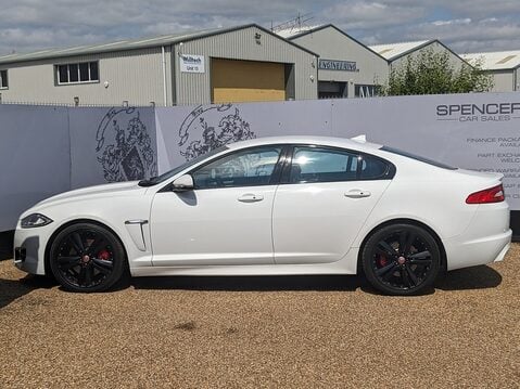 Jaguar XF D V6 S PORTFOLIO 4