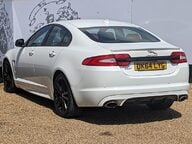 Jaguar XF D V6 S PORTFOLIO 7