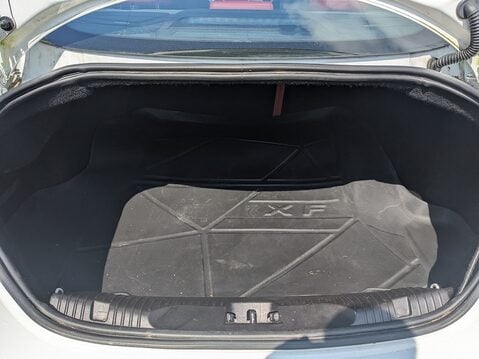 Jaguar XF D V6 S PORTFOLIO 19
