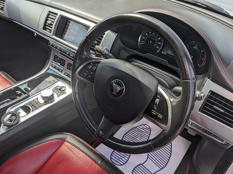 Jaguar XF D V6 S PORTFOLIO 21