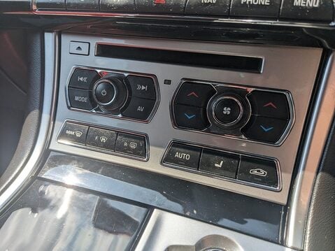Jaguar XF D V6 S PORTFOLIO 30