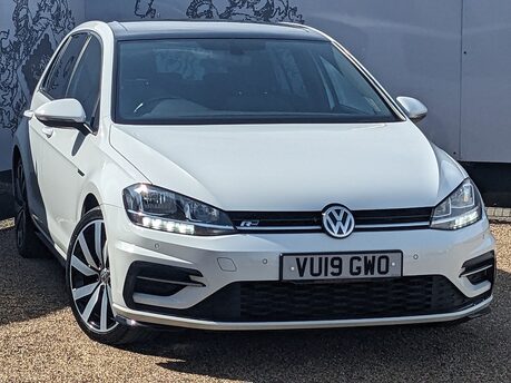 Volkswagen Golf R-LINE TSI EVO