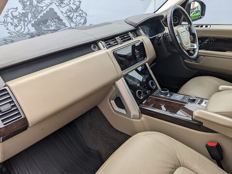 Land Rover Range Rover SDV6 VOGUE SE 20