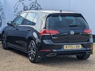 Volkswagen Golf R-LINE TDI DSG 7