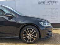 Volkswagen Golf R-LINE TDI DSG 11