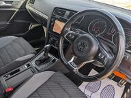 Volkswagen Golf R-LINE TDI DSG 12