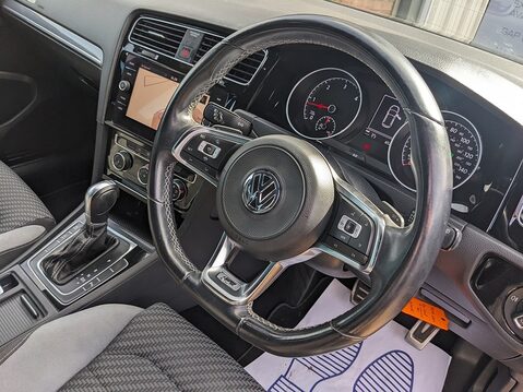 Volkswagen Golf R-LINE TDI DSG 21