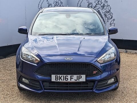 Ford Focus ST-2