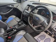 Ford Focus ST-2 12