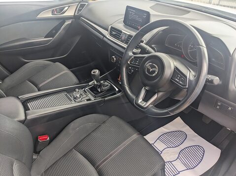 Mazda 3 SPORT BLACK 12