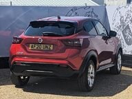 Nissan Juke DIG-T N-CONNECTA 9