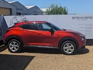 Nissan Juke DIG-T N-CONNECTA 10