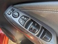 Nissan Juke DIG-T N-CONNECTA 29