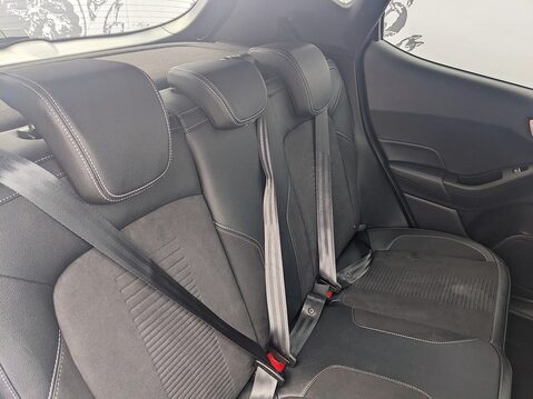 Ford Fiesta ST-3 18