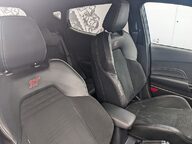 Ford Fiesta ST-3 13
