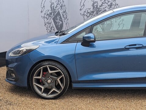 Ford Fiesta ST-3 5