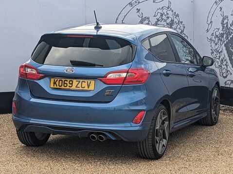 Ford Fiesta ST-3 9