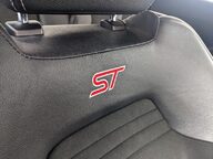 Ford Fiesta ST-3 30