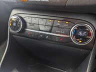 Ford Fiesta ST-3 29