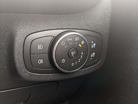 Ford Fiesta ST-3 32