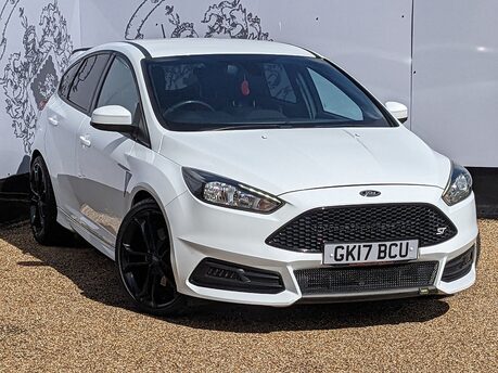 Ford Focus ST-2