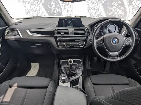 BMW 1 Series 118I SPORT 19