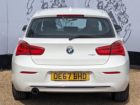 BMW 1 Series 118I SPORT 8